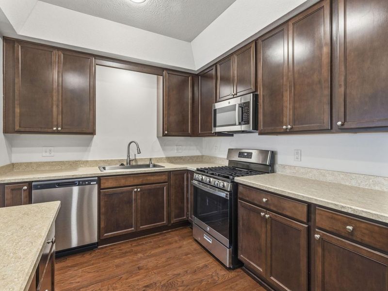 3238 Rossmore Circle, Powell, OH 43065 Photo 11