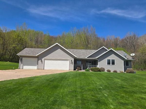 7447 115th Street, Chippewa Falls, WI 54729