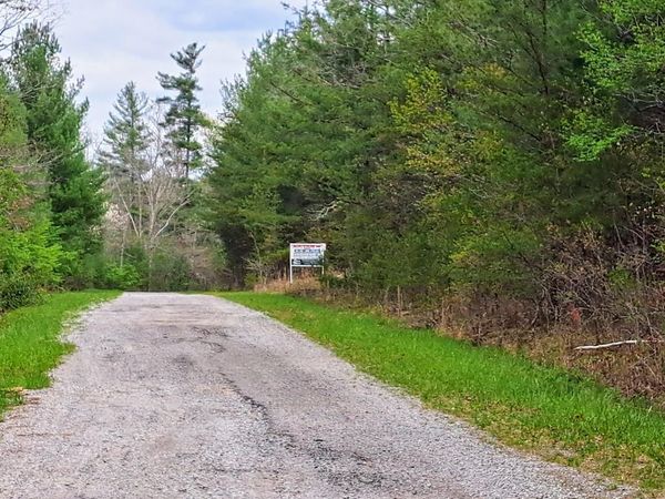 927 Paola Drive, Crossville, TN 38572