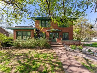 2520 MULBERRY, Muscatine, IA 52761