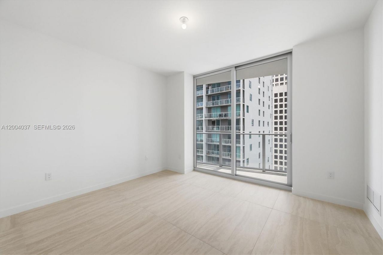 77 SE 5th Street, Unit 2614, Miami, FL 33131 Photo