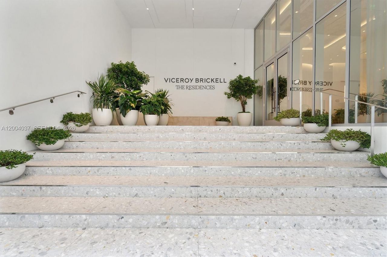 77 SE 5th Street, Unit 2614, Miami, FL 33131 Photo
