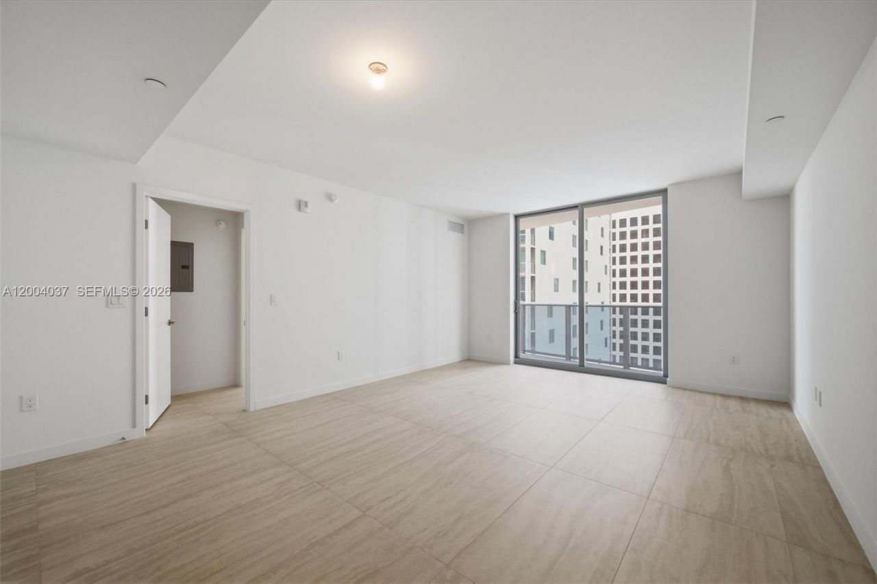 77 SE 5th Street, Unit 2614, Miami, FL 33131 Photo