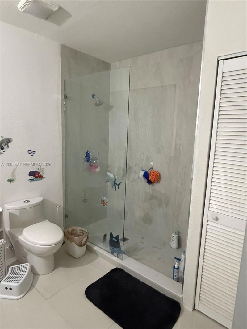 4242 SW 98th Ave, Unit 4242, Miami, FL 33165 Photo