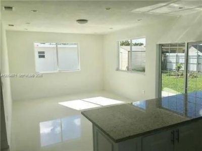 4242 SW 98th Ave, Unit 4242, Miami, FL 33165 Photo
