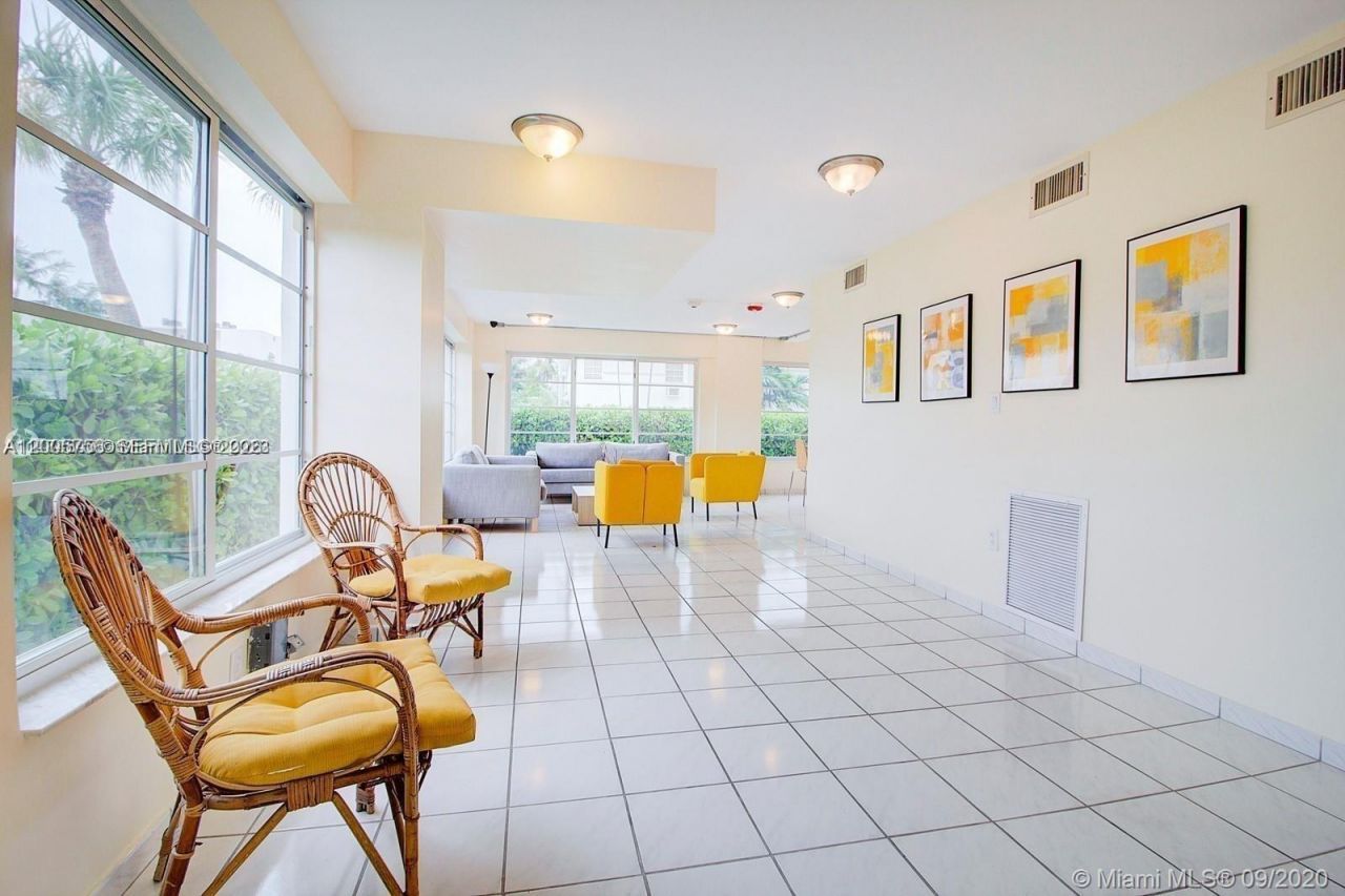 1428 Euclid Ave, Unit 207, Miami Beach, FL 33139 Photo