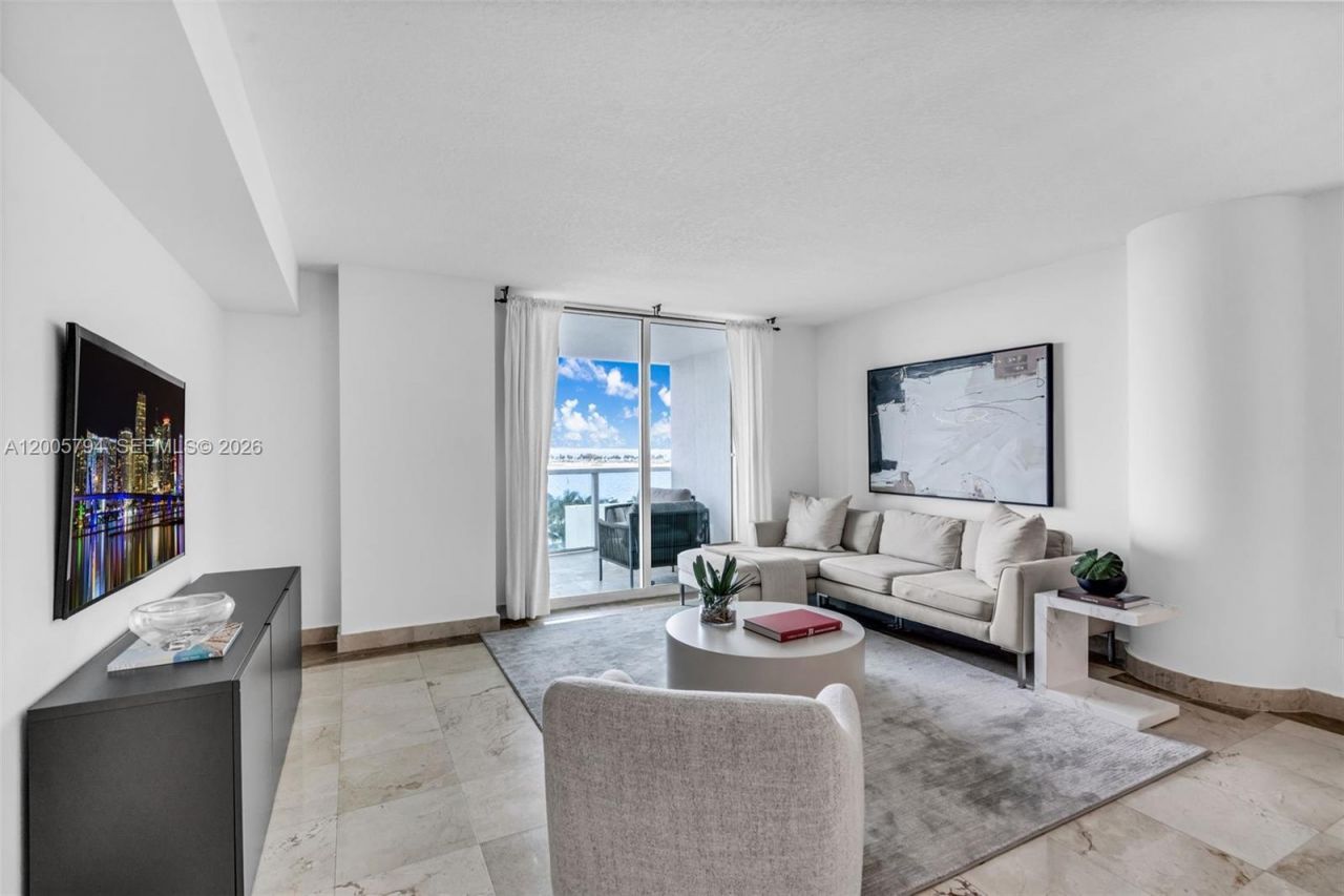 2101 Brickell Ave, Unit 306, Miami, FL 33129 Photo