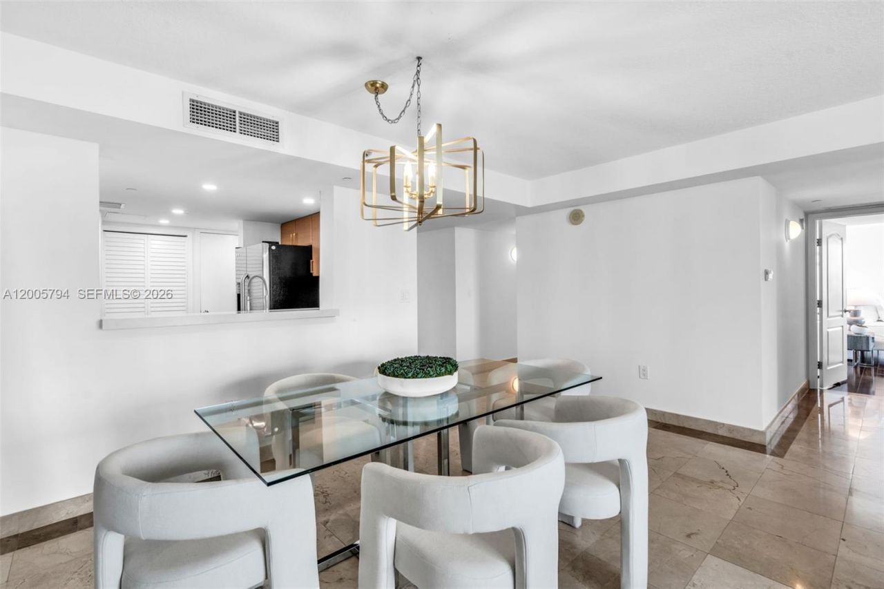 2101 Brickell Ave, Unit 306, Miami, FL 33129 Photo