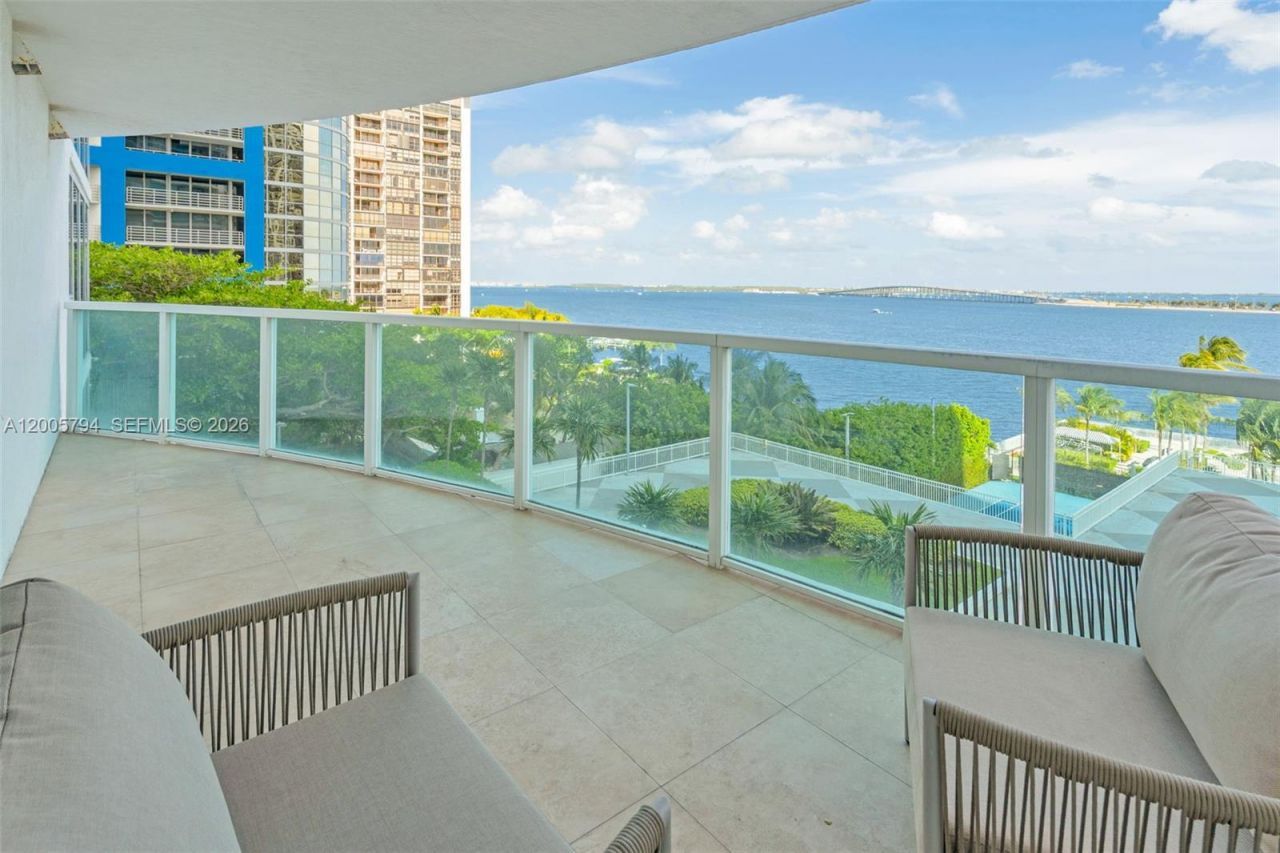 2101 Brickell Ave, Unit 306, Miami, FL 33129 Photo