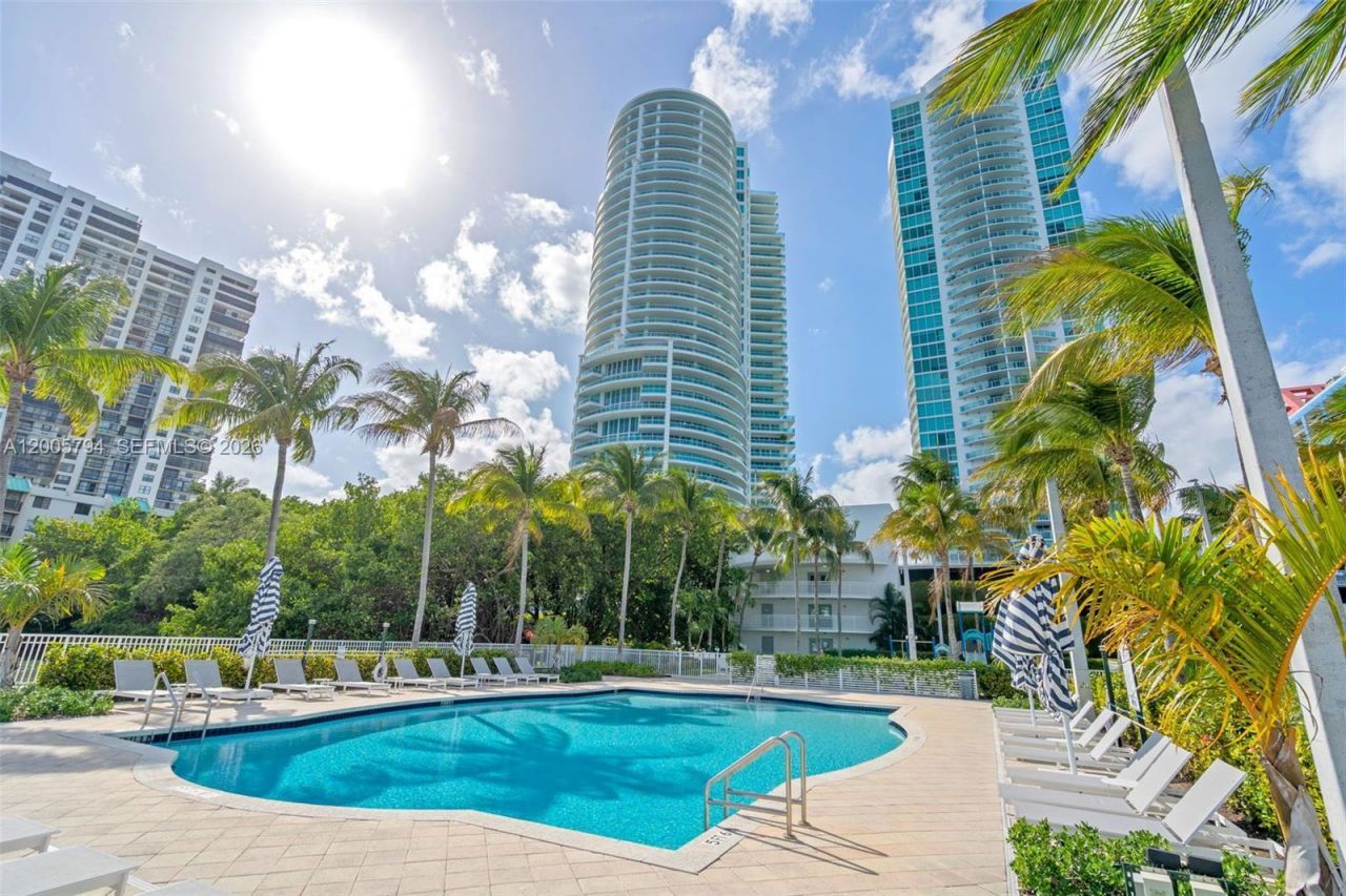 2101 Brickell Ave, Unit 306, Miami, FL 33129 Photo