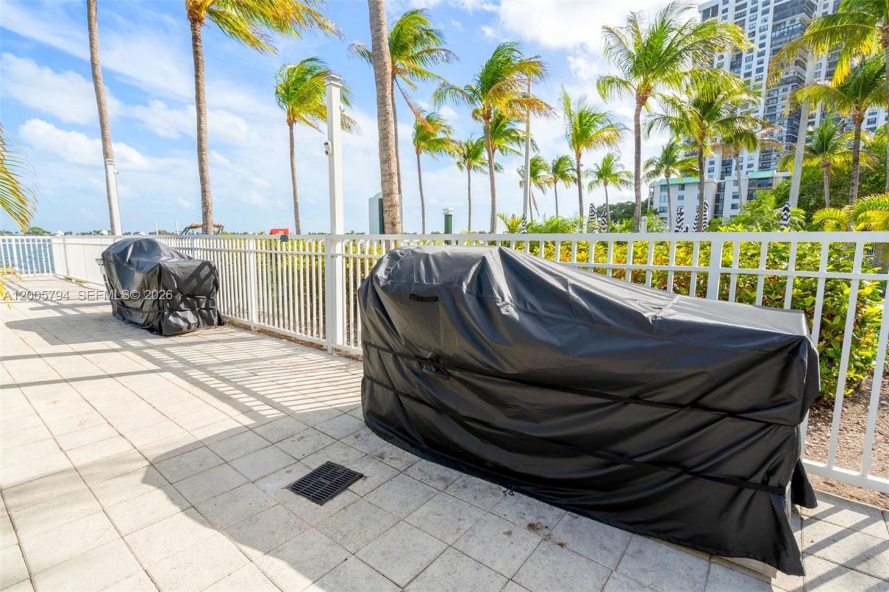 2101 Brickell Ave, Unit 306, Miami, FL 33129 Photo