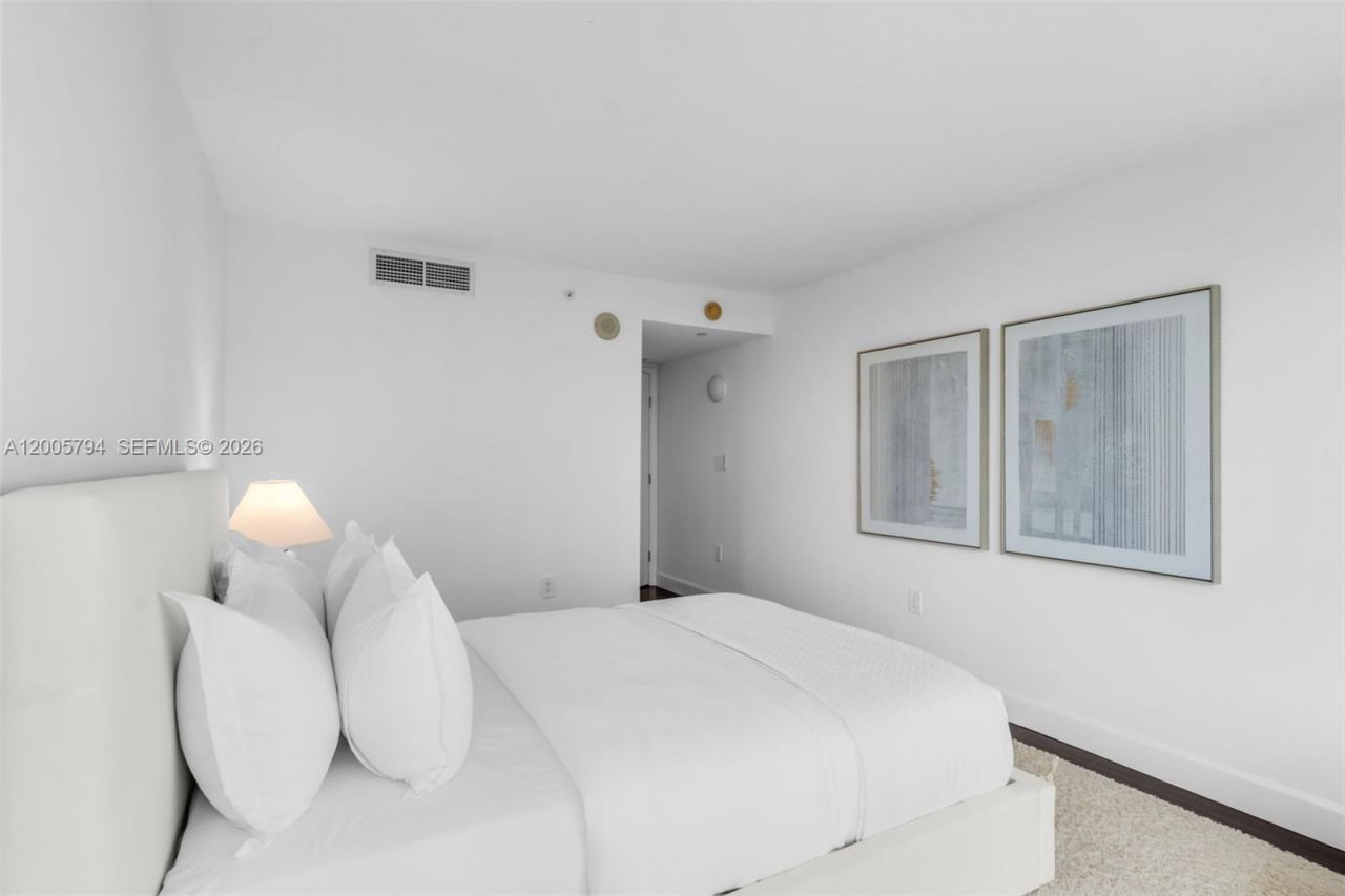 2101 Brickell Ave, Unit 306, Miami, FL 33129 Photo