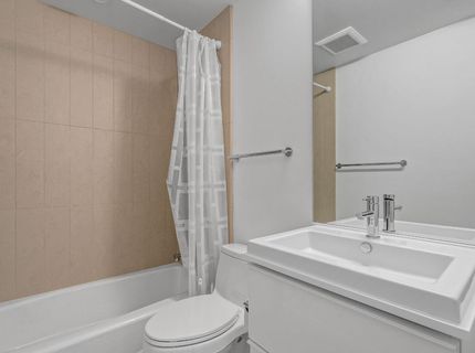 2431 Binnen Ln, Sacramento, CA 95818 Photo