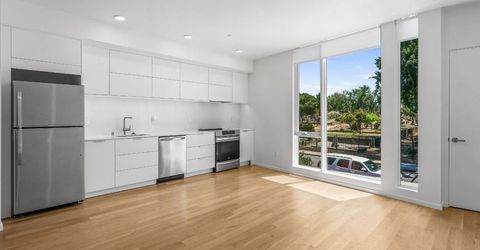 2431 Binnen Ln, Sacramento, CA 95818 Photo