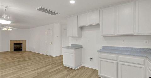 1119 John Wayne Dr, Yuba City, CA 95991 Photo