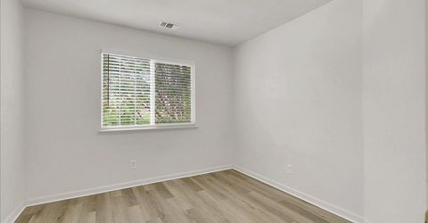 1119 John Wayne Dr, Yuba City, CA 95991 Photo