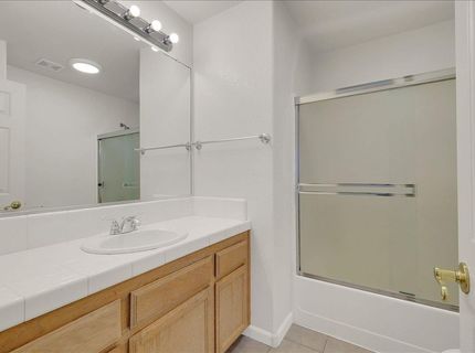 1119 John Wayne Dr, Yuba City, CA 95991 Photo