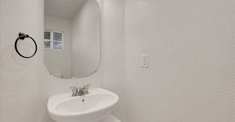 1119 John Wayne Dr, Yuba City, CA 95991 Photo