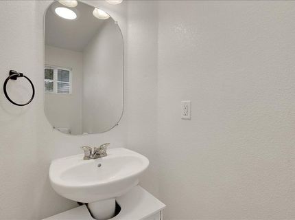 1119 John Wayne Dr, Yuba City, CA 95991 Photo