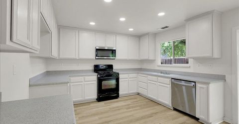 1119 John Wayne Dr, Yuba City, CA 95991 Photo