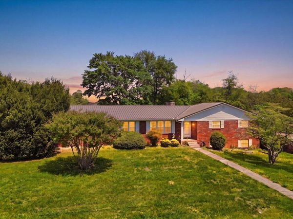 3095 Emerald Avenue, Morristown, TN 37814