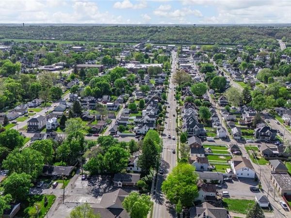 916 E Central Avenue, Miamisburg, OH 45342