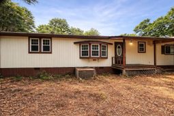 1391 Scott Lake Road photo 4