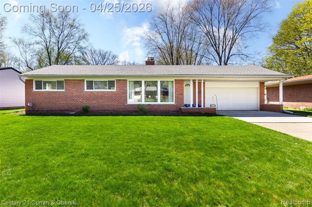22803 Manning Street, Farmington, MI 48336 Main Photo