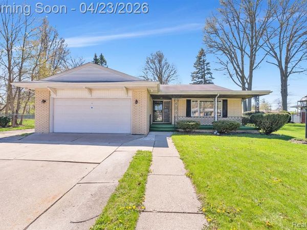 26211 Ross Street, Inkster, MI 48141
