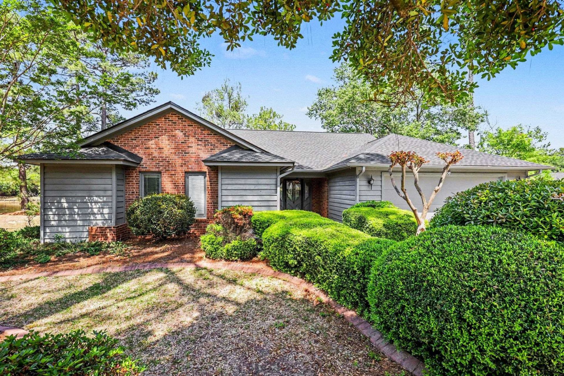 106 Bentwood Circle Photo 2