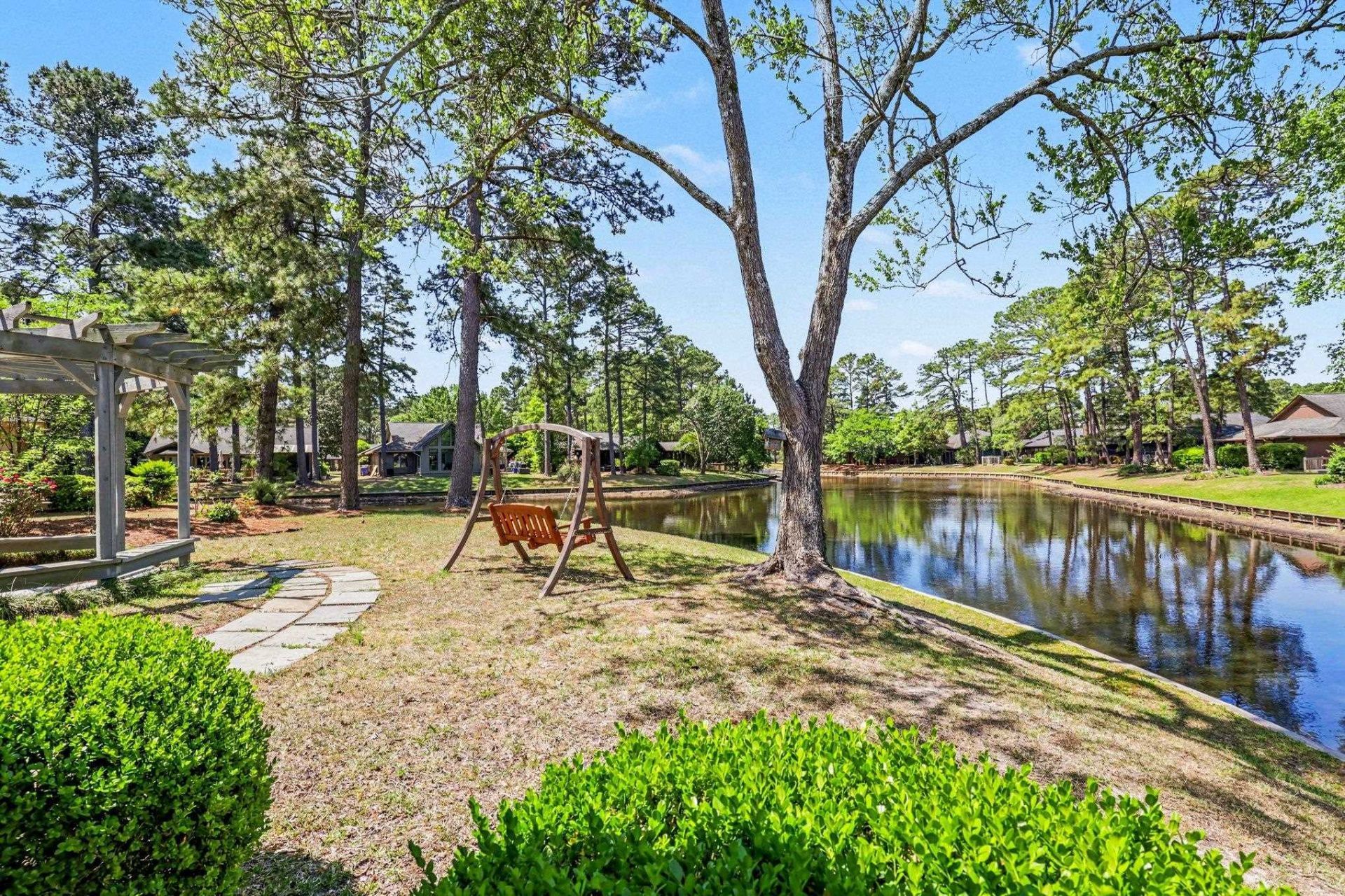 106 Bentwood Circle Photo 31