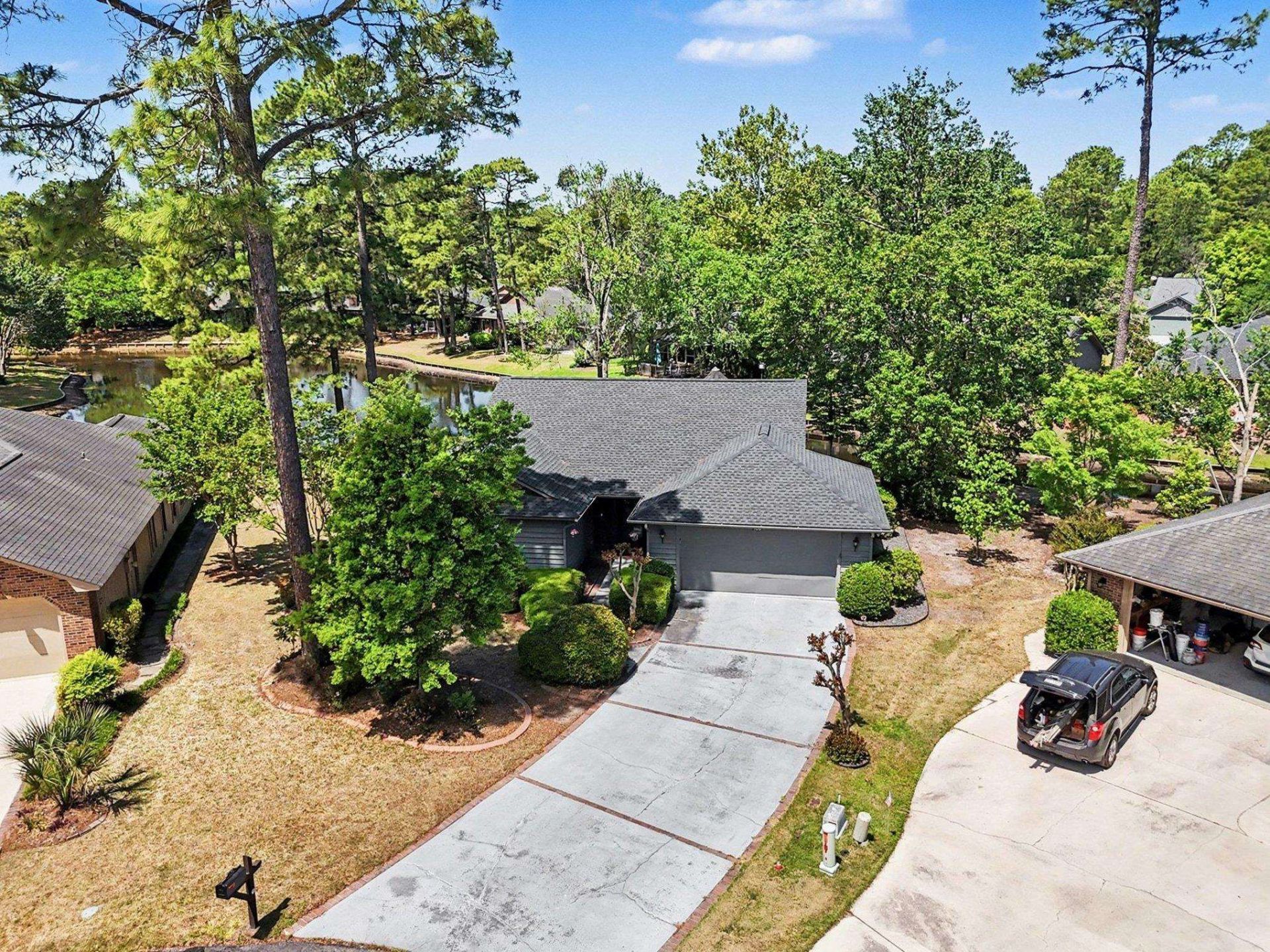 106 Bentwood Circle Photo 4