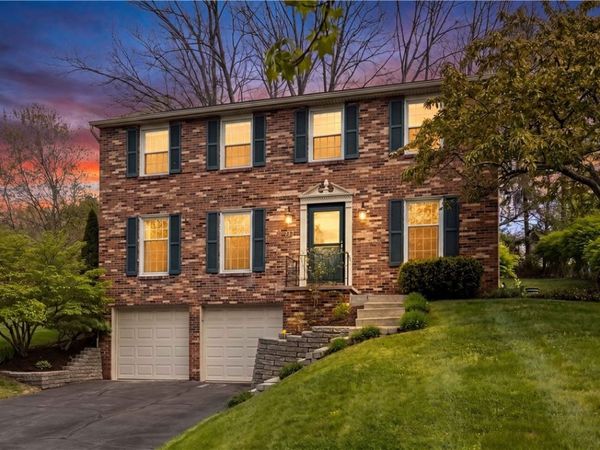 117 Stilwell Ct , Pittsburgh, PA 15228