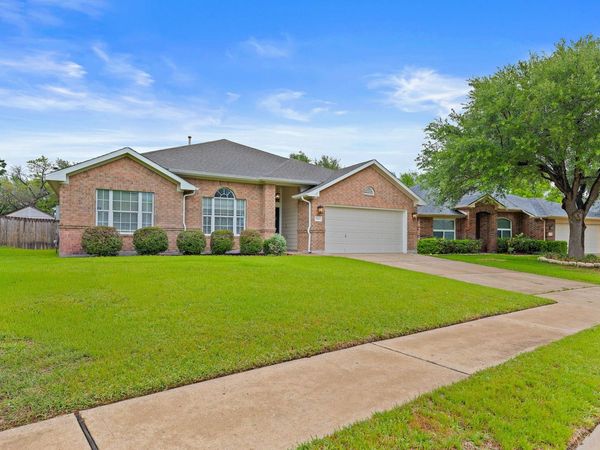 1816 White Indigo TRL, Round Rock, TX 78665