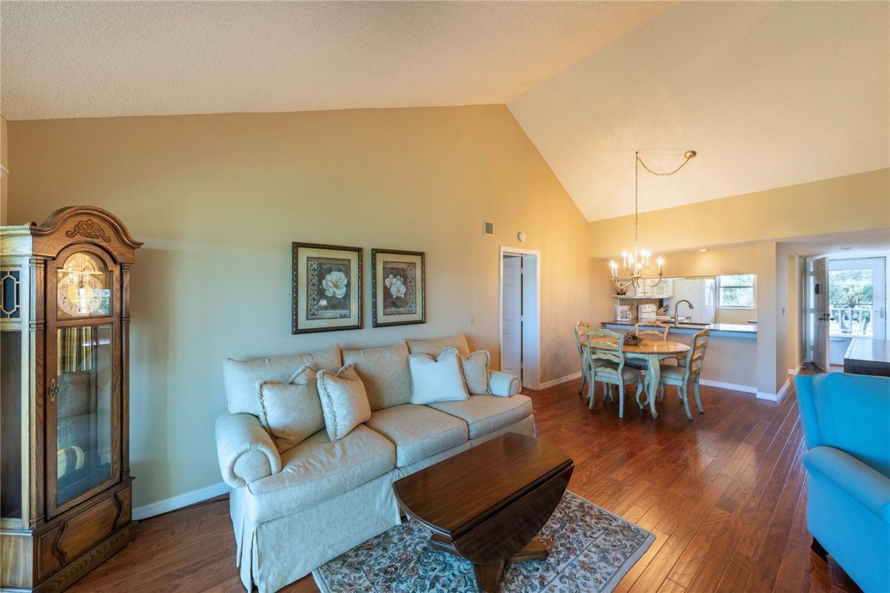437 Cerromar Lane , Unit 525, Venice, FL 34293 Photo