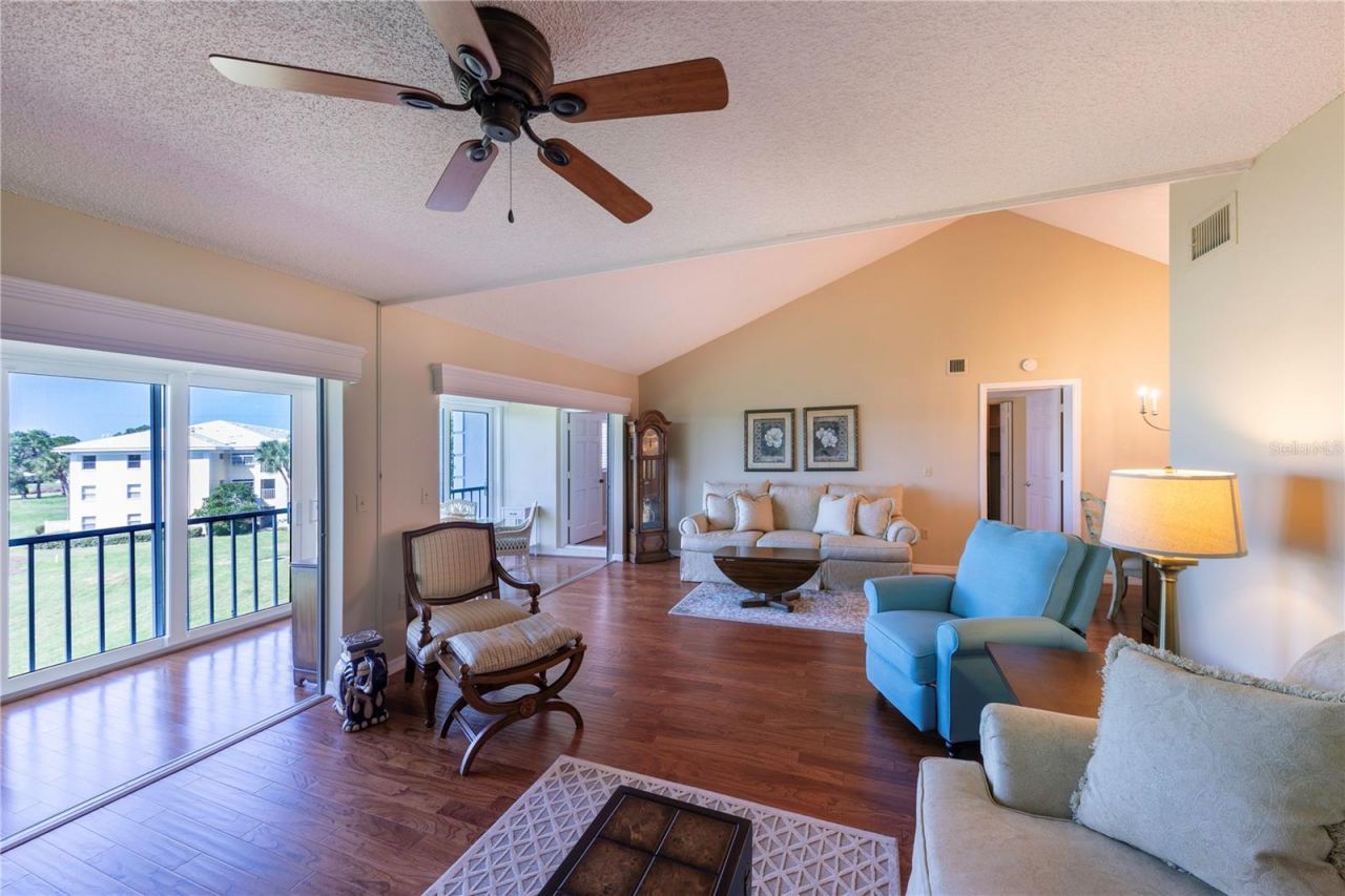 437 Cerromar Lane , Unit 525, Venice, FL 34293 Photo
