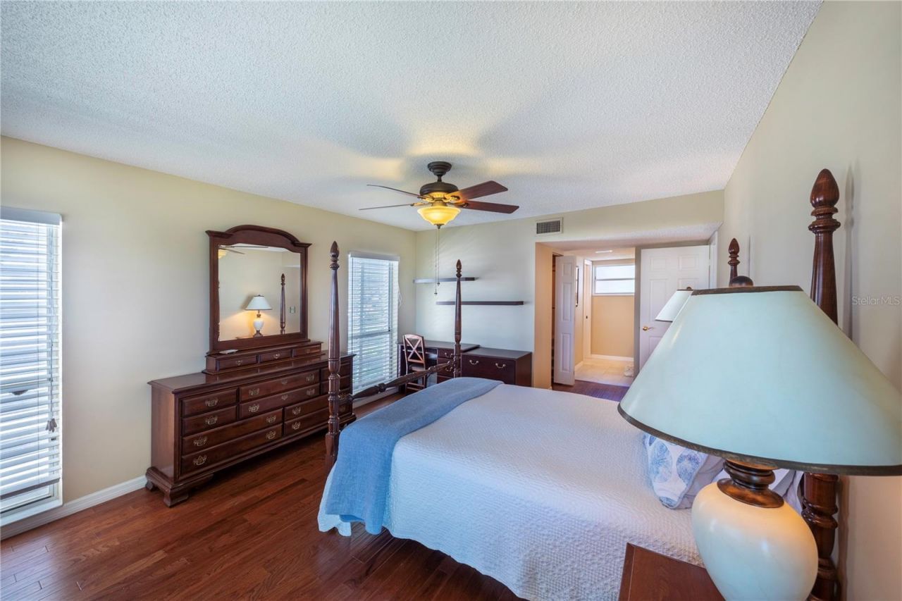 437 Cerromar Lane , Unit 525, Venice, FL 34293 Photo