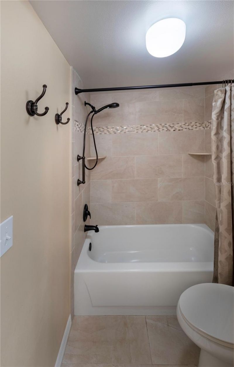 437 Cerromar Lane , Unit 525, Venice, FL 34293 Photo