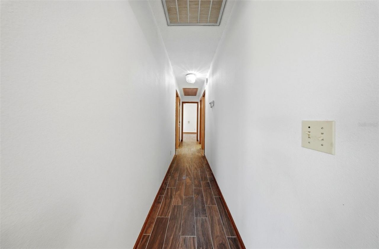 410 S Ramona Avenue, Lake Alfred, FL 33850 Photo