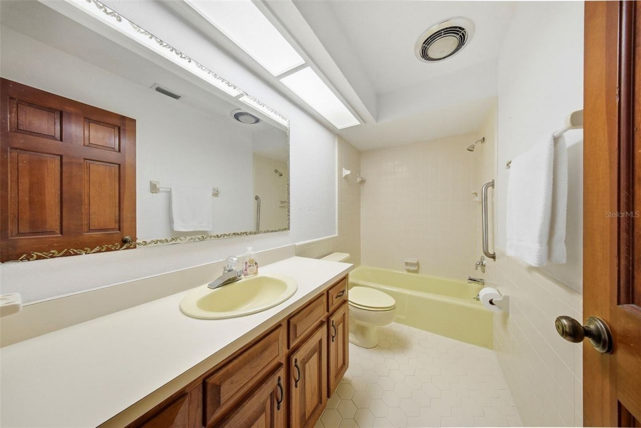 410 S Ramona Avenue, Lake Alfred, FL 33850 Photo