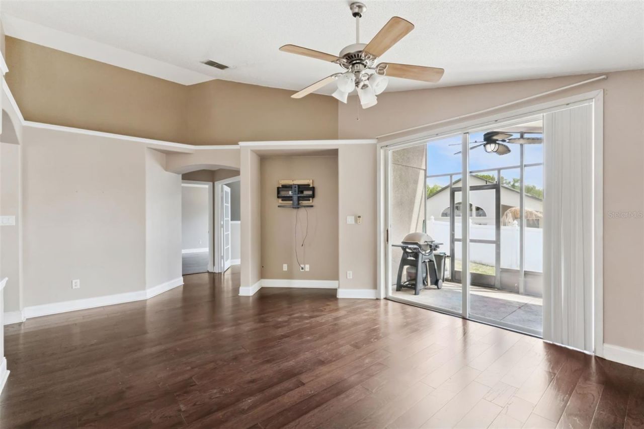 1581 Silhouette Drive , Clermont, FL 34711 Photo