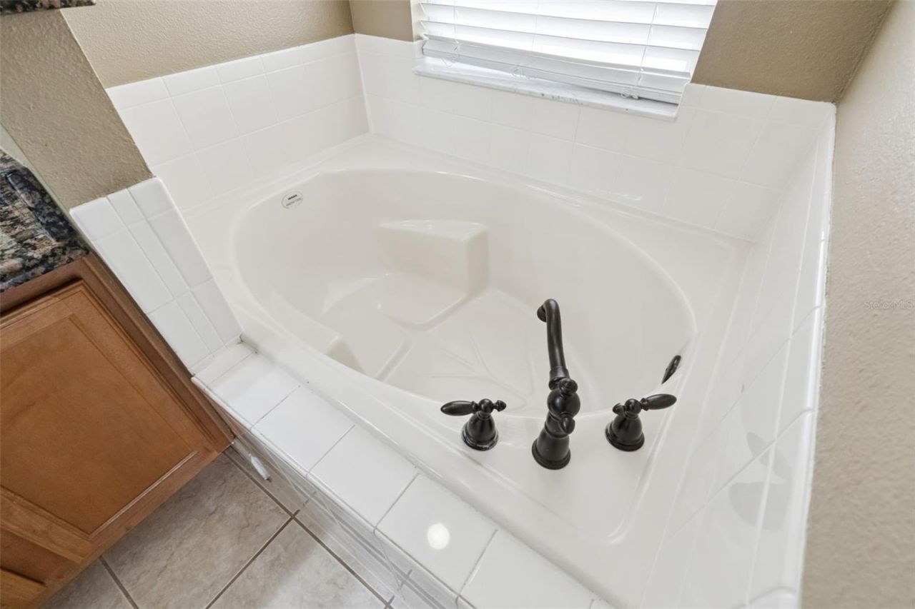 1581 Silhouette Drive , Clermont, FL 34711 Photo