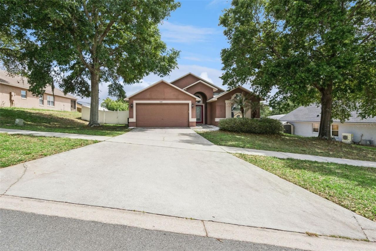 1581 Silhouette Drive , Clermont, FL 34711 Photo