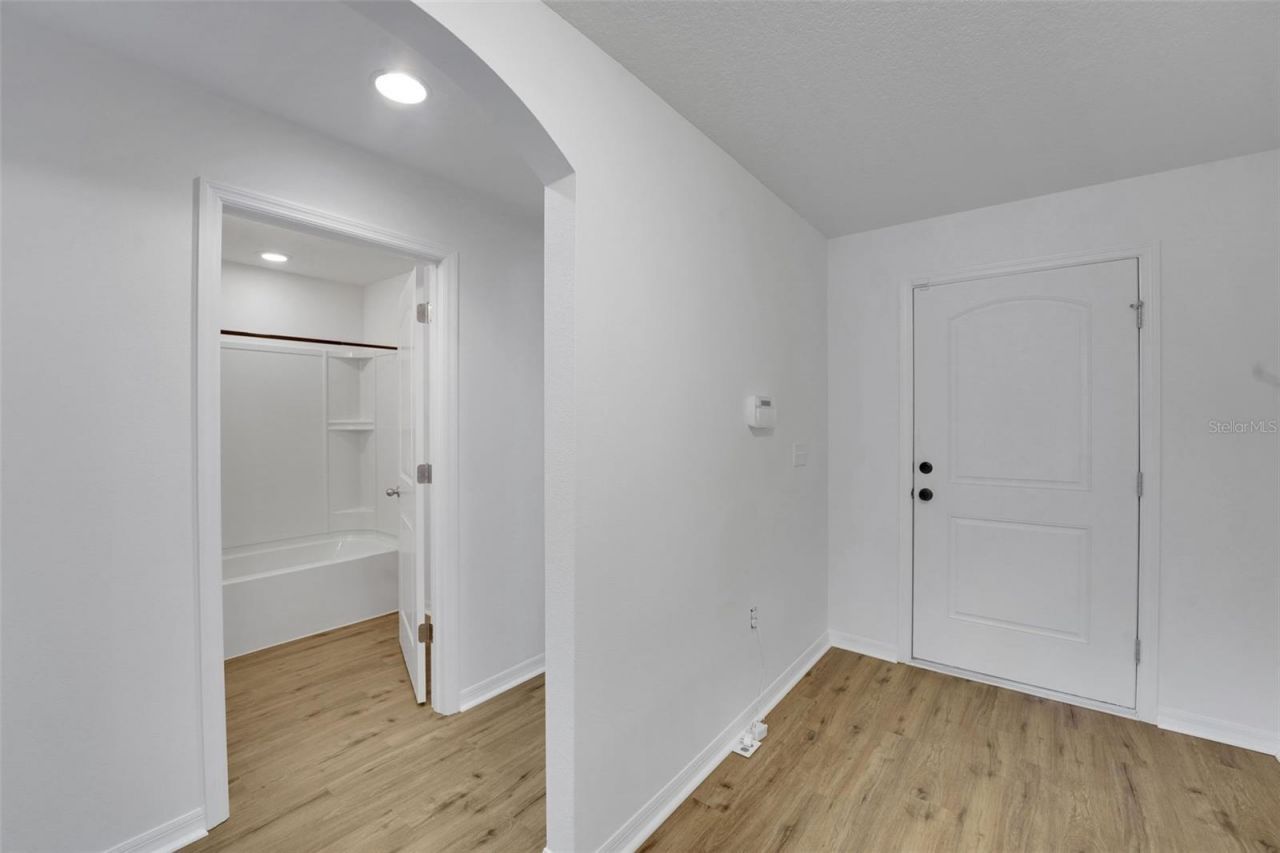 2659 Rotherham Road , Tavares, FL 32778 Photo