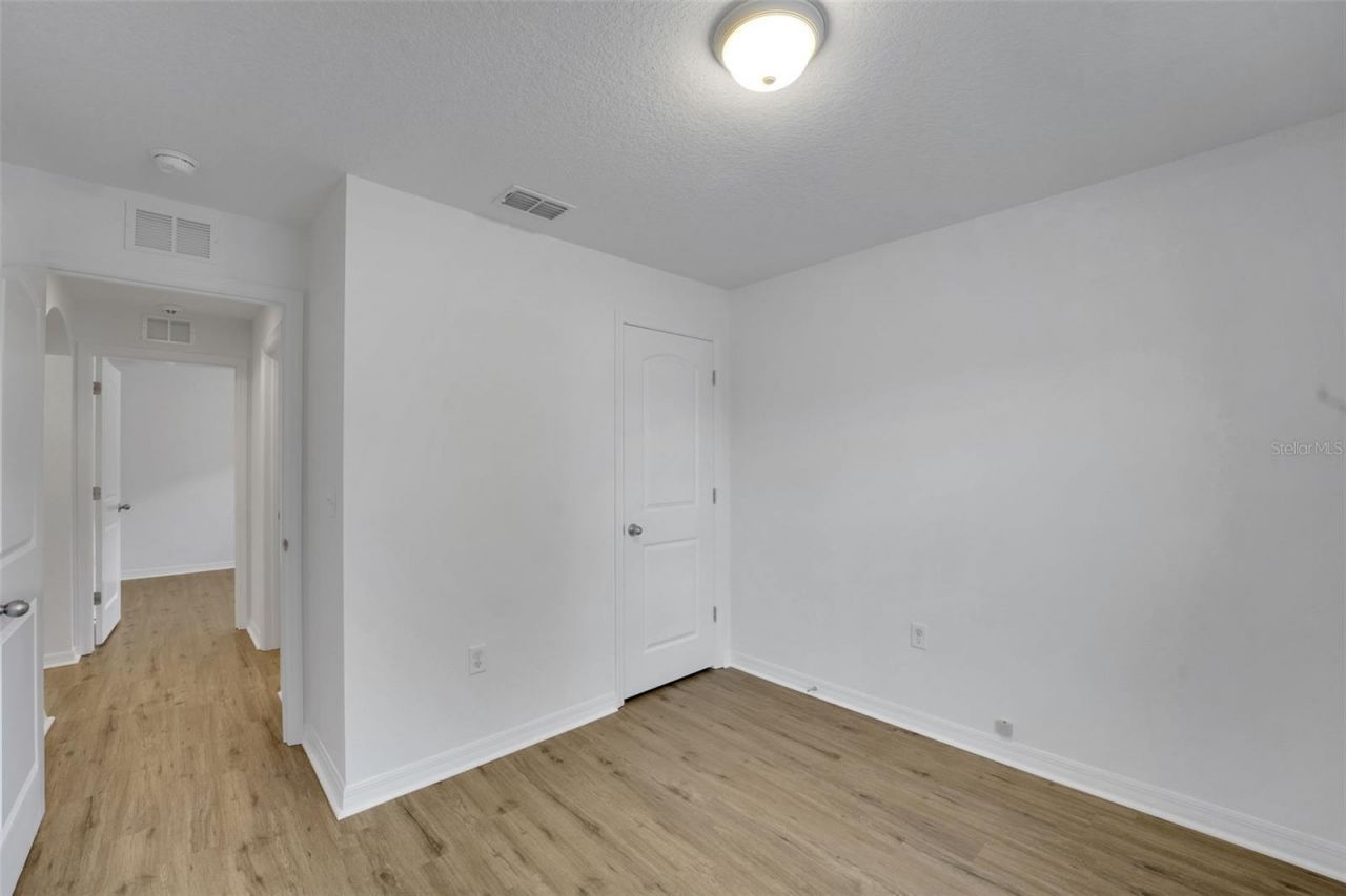 2659 Rotherham Road , Tavares, FL 32778 Photo