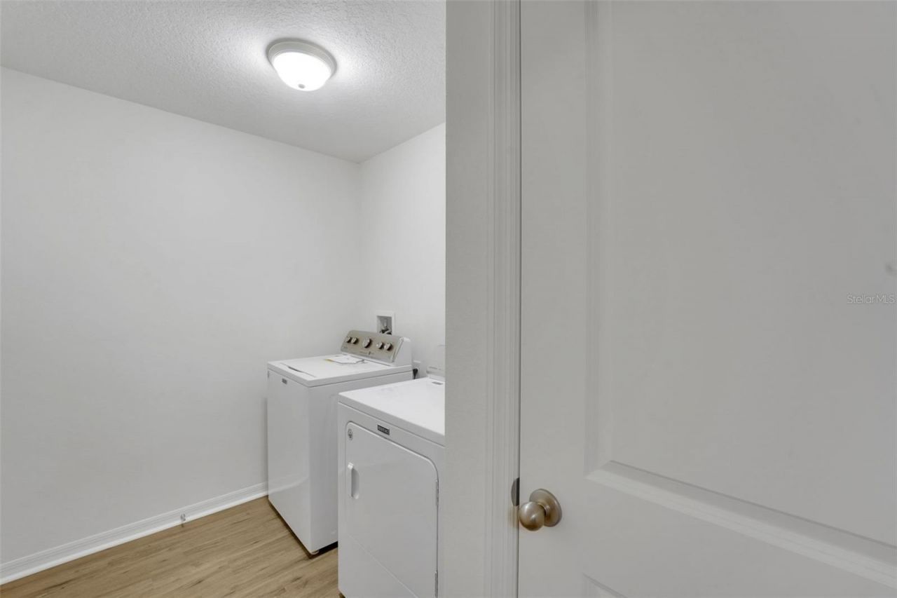 2659 Rotherham Road , Tavares, FL 32778 Photo