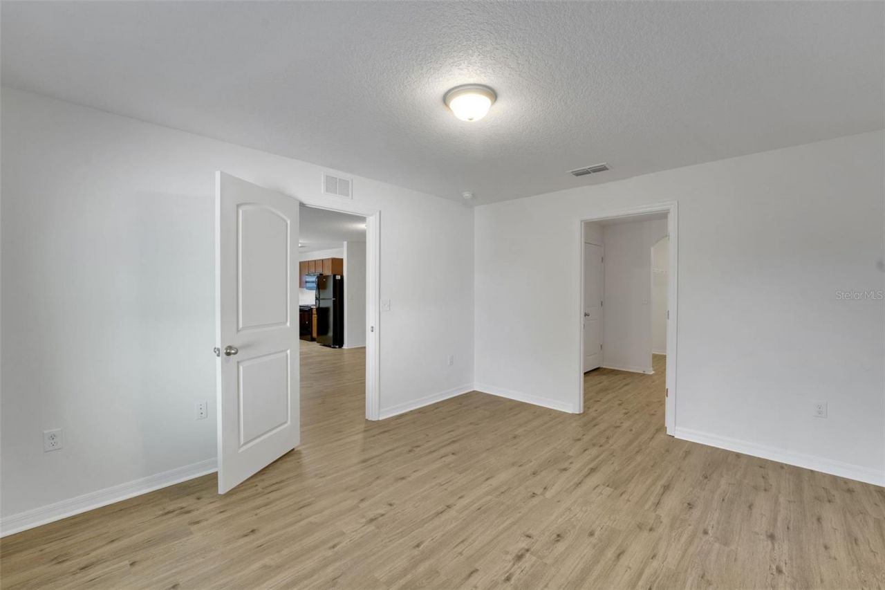 2659 Rotherham Road , Tavares, FL 32778 Photo