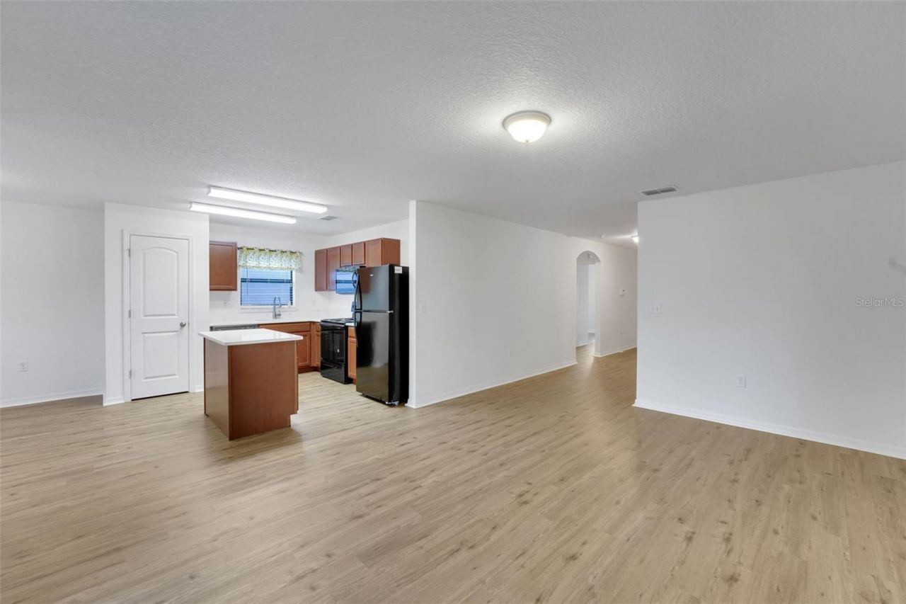 2659 Rotherham Road , Tavares, FL 32778 Photo