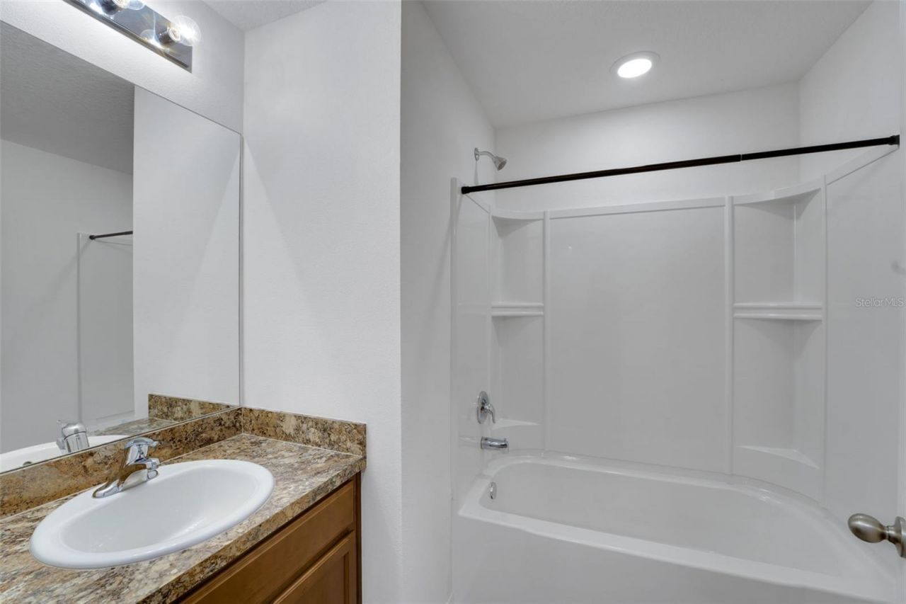 2659 Rotherham Road , Tavares, FL 32778 Photo