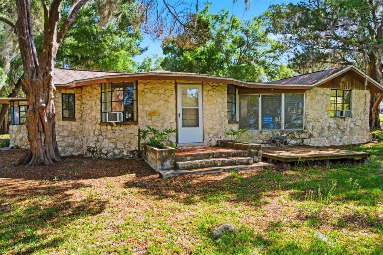 5651 Monroe Street, New Port Richey, FL 34653 Photo